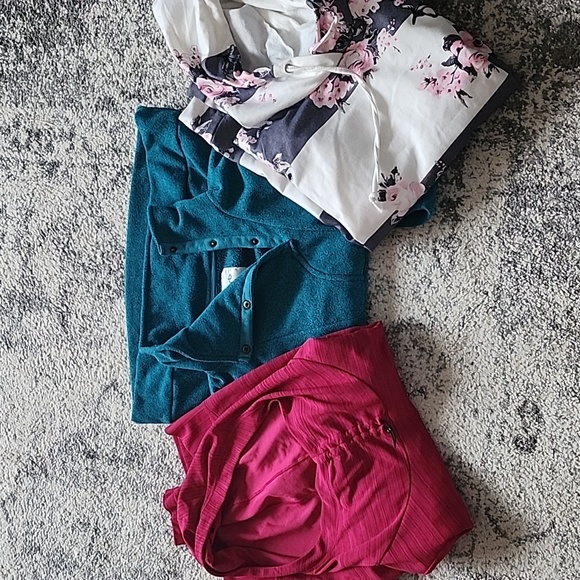 Bundle 3 long sleeve sz M tops lole, Orb - Picture 2 of 5